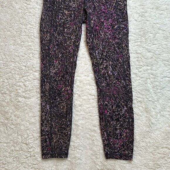 Lululemon Lululemon Invigorate High-Rise Tight 25” Size 6 Topography Multi - Picture 8 of 16